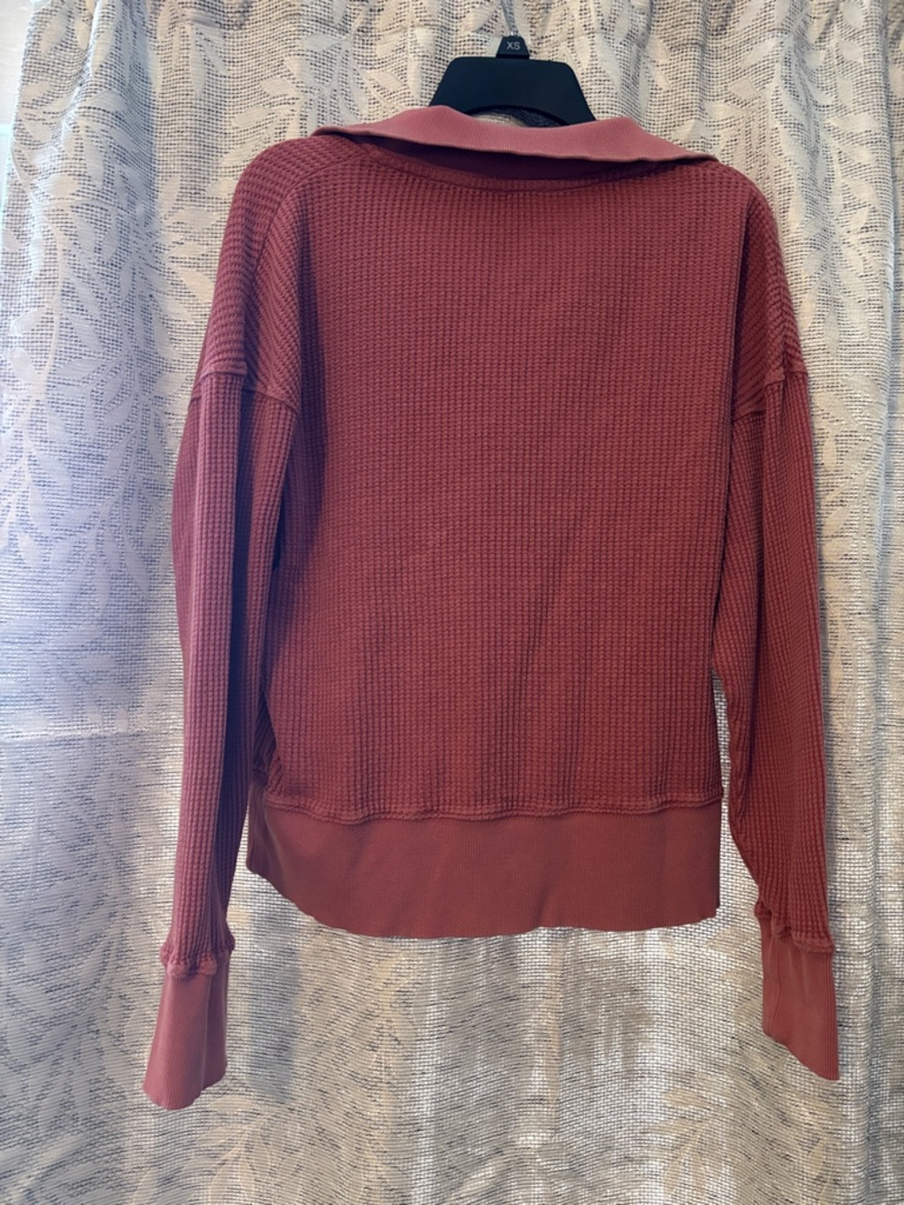 Waffle-Knit Henley Pullover Top - Rust - Picture 3 of 3